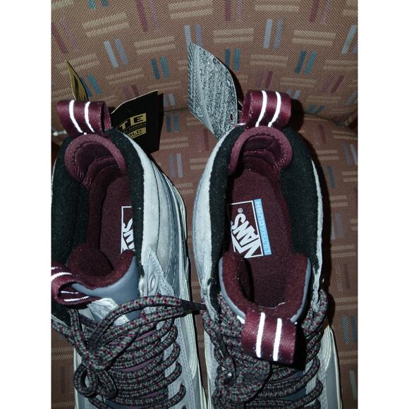 New Men's 8 Wonen's 9.5 Vans SK8-HI MTE-2 Trainer Shoe Pewter / Drizzle/Grey - Picture 10 of 10